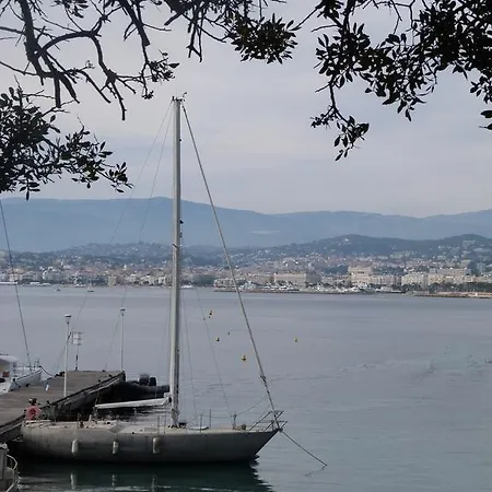 Le Sarkis